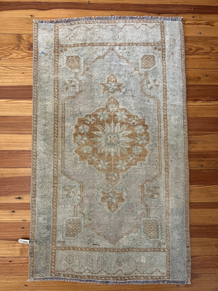 Vintage Turkish Rug (2'-0" W x 3'-3" L)