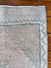 Rug B24492 (1' 4" W x 2' 5" L)